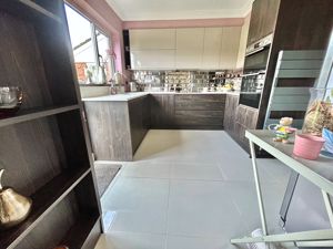 Photo 20- click for photo gallery